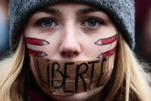 Il terrorismo in Francia ha radici lontane. (fonte immagine: Mec-carmel.org) Il terrorismo in Francia ha radici lontane. (fonte immagine: Mec-carmel.org)