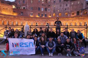 Un gruppo di ragazzi Erasmus durante l'evento 2016 organizzato da ESN Italia.